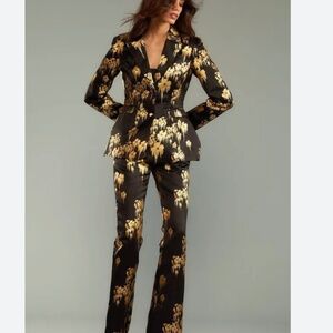 Cynthia Rowley Dripping Gold Suit, pants size 4 and blazer a size 2